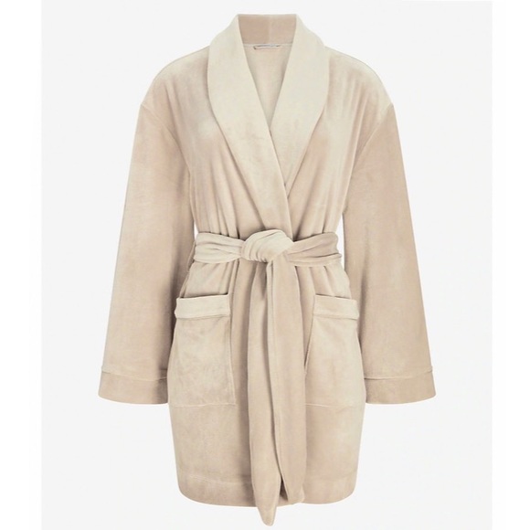 NWT $88 Express Edition Oversized Soft Dreamy Neutral Velour Robe Ivory/Cream XS - Picture 3 of 12